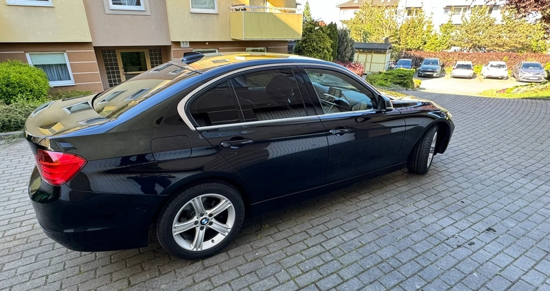 BMW Seria 3 cena 61900 przebieg: 210000, rok produkcji 2013 z Gdańsk małe 154